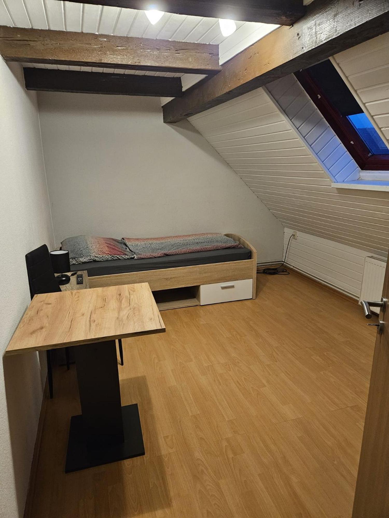 Monteurzimmer Und Pension - Ampfurth أوشرسليبين المظهر الخارجي الصورة